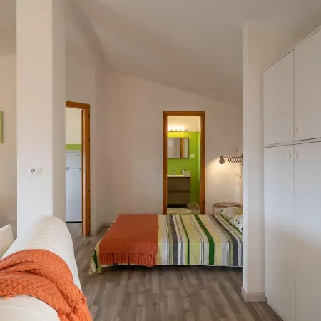 Bouganville Und Agapanthus By Interhome *